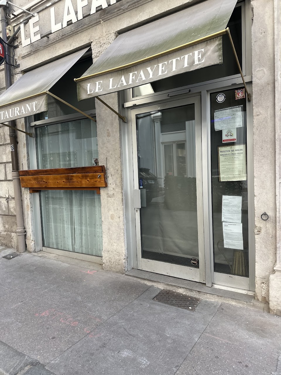 Tarte Tatin — Le Lafayette